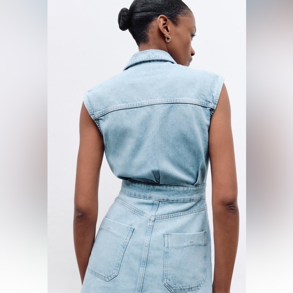 New ZARA Sleeveless Denim Mini Dress - Picture 4 of 9